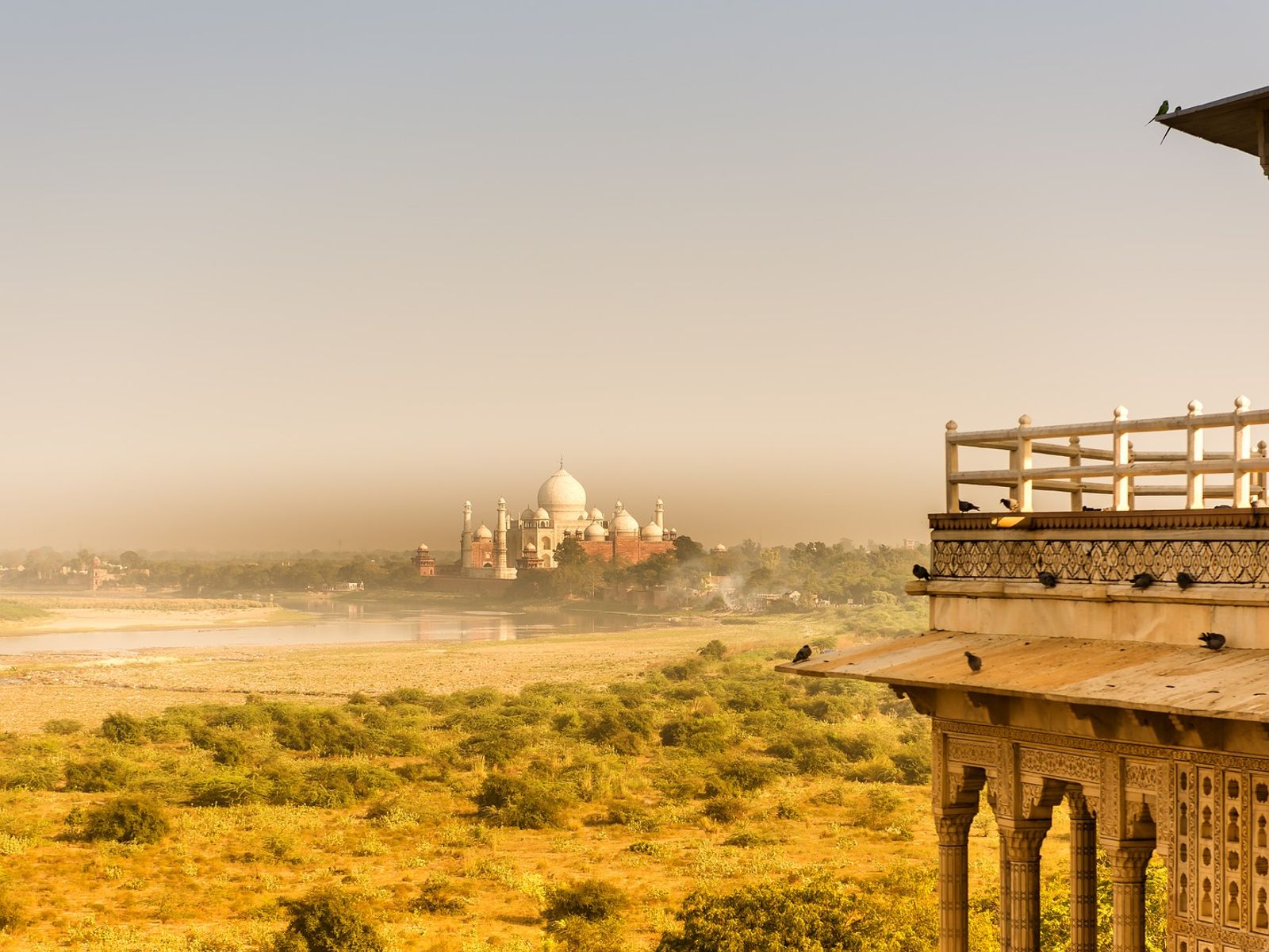 A view of Agra and Taj Mahal surroundings, Taj Mahal virtual tour